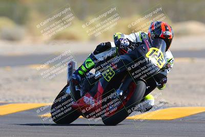 media/Sep-25-2022-CVMA (Sun) [[ee08ed6642]]/Race 6 Amateur Supersport Open/